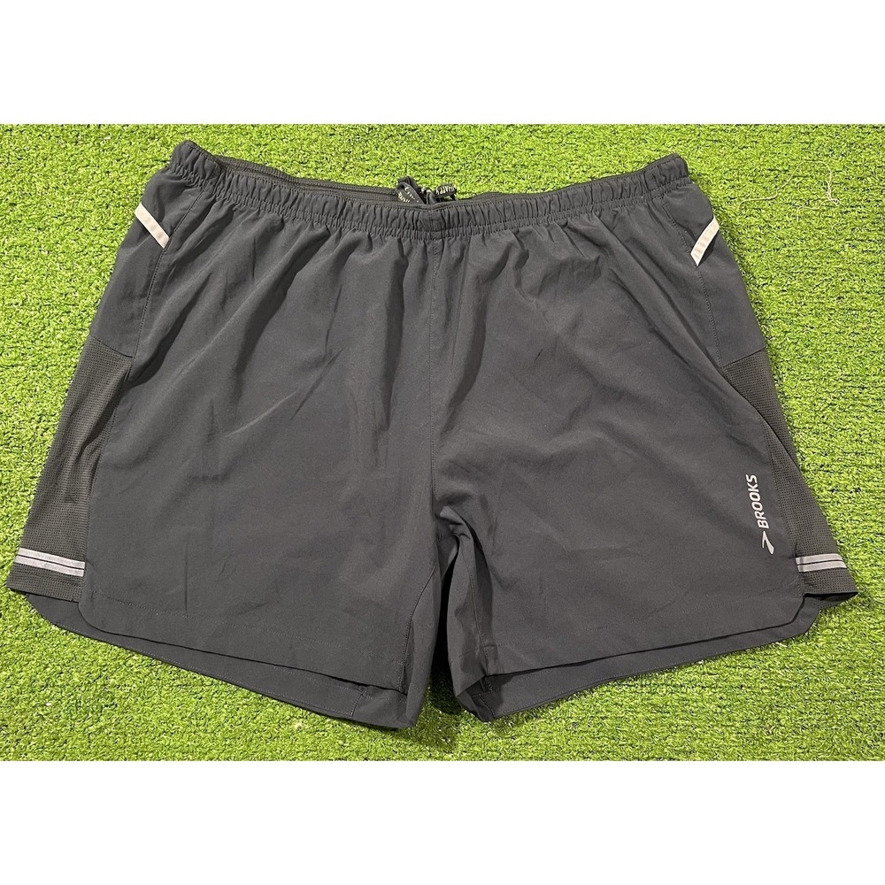 Brooks Runbing Shorts LG Grey Sherpa 2-in-1 5" Inseam Men's Performance Short